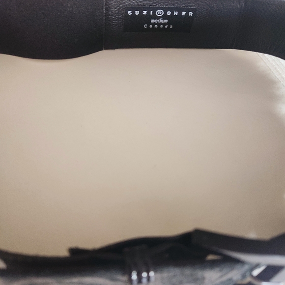 Suzi Rohet Black Double Buckle Belt - Picture 5 of 6